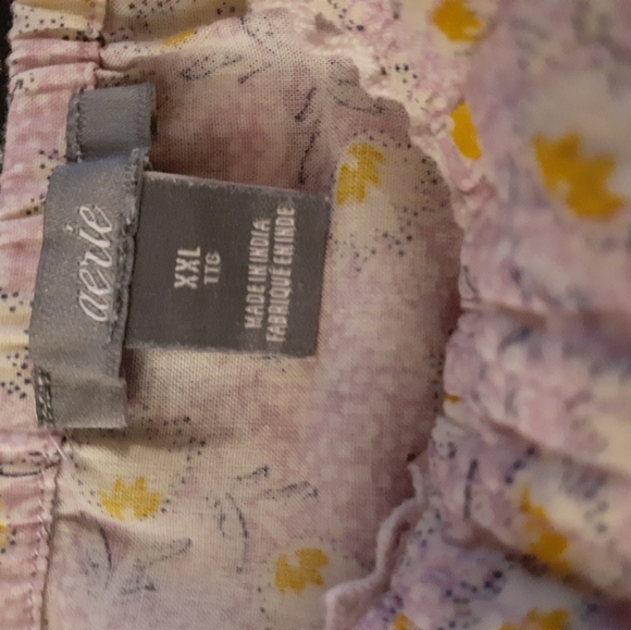 Shorts/Overall - Picture 13 of 15